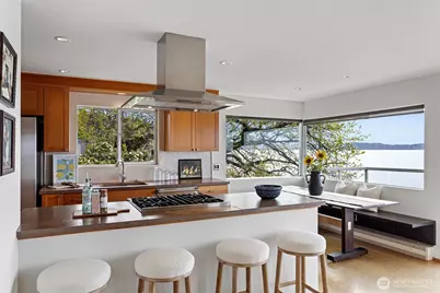 7125 Beach Drive SW, Seattle, WA 98136 - Photo 13