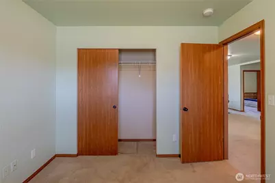 20402 5th Avenue Ct E, Spanaway, WA 98387 - Photo 7