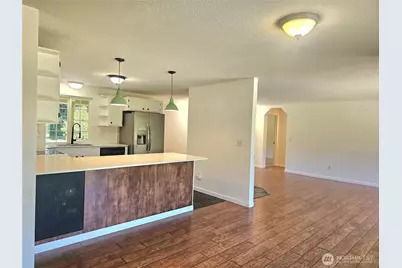727 Tipsoo Loop S, Rainier, WA 98576 - Photo 13
