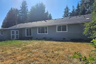 727 Tipsoo Loop S, Rainier, WA 98576 - Photo 39
