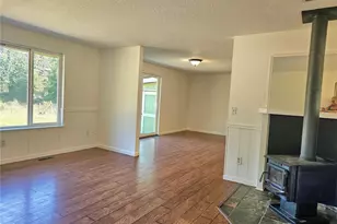 727 Tipsoo Loop S, Rainier, WA 98576 - Photo 15
