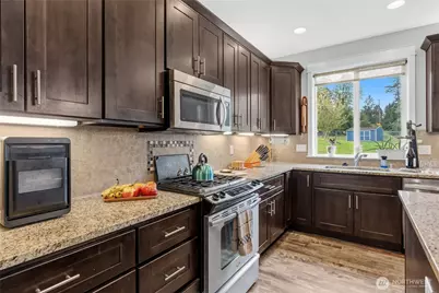 13732 3rd Street SE, Snohomish, WA 98290 - Photo 29