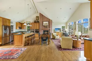 6681 NE Windermere St, Seattle, WA 98115 - Photo 17