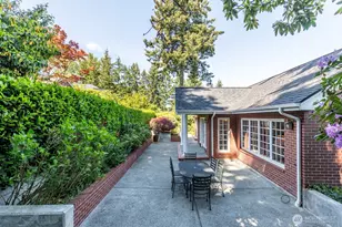 6681 NE Windermere St, Seattle, WA 98115 - Photo 15