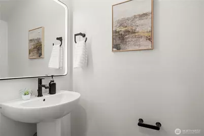 13022 Corliss Avenue N #B, Seattle, WA 98133 - Photo 13