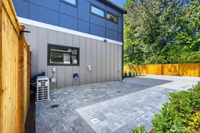 13022 Corliss Avenue N #B, Seattle, WA 98133 - Photo 23