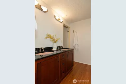 2219 13th Avenue W #5, Seattle, WA 98119 - Photo 17