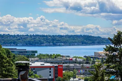 2219 13th Avenue W #5, Seattle, WA 98119 - Photo 29