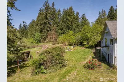 2252 Black Diamond Road, Port Angeles, WA 98363 - Photo 33