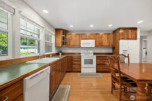 30022 6th Ave SW, Federal Way, WA 98023 - Photo 13