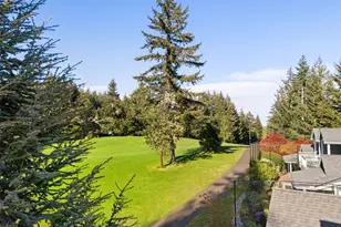 160 E Soderberg Rd, Allyn, WA 98524 - Photo 3