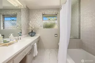 7348 55th Ave NE, Seattle, WA 98115 - Photo 17