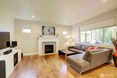 11627 21st Avenue SW, Burien, WA 98146 - Photo 13
