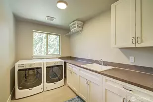 11627 21st Ave SW, Burien, WA 98146 - Photo 27