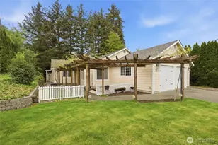 207 N 6th Ave SW, Tumwater, WA 98512 - Photo 3