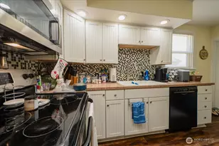 1413 23rd St, Everett, WA 98201 - Photo 17