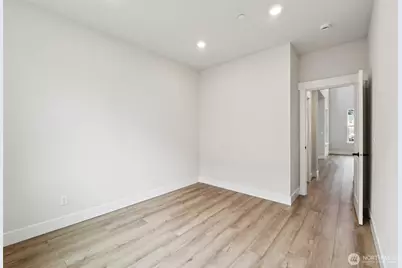 6414 213th Avenue Ct E, Bonney Lake, WA 98391 - Photo 19