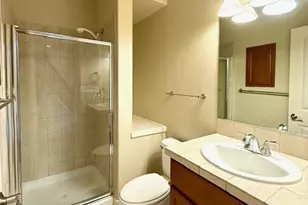23419 NE 10th Pl, Sammamish, WA 98074 - Photo 17