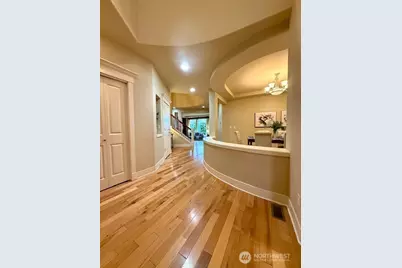 23419 NE 10th Place, Sammamish, WA 98074 - Photo 5