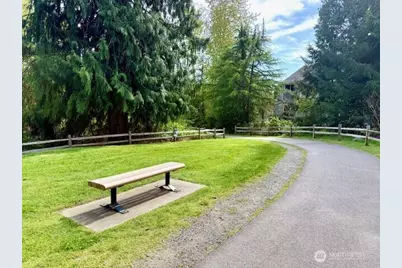 23419 NE 10th Place, Sammamish, WA 98074 - Photo 33