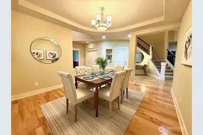 23419 NE 10th Place, Sammamish, WA 98074 - Photo 9