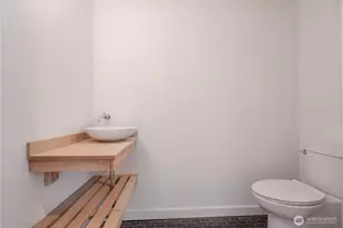 9301 Lohrer Ln NE, Olympia, WA 98516 - Photo 17