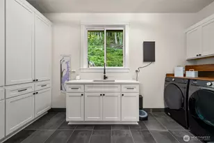 17345 Olympic Pl, Mount Vernon, WA 98274 - Photo 15