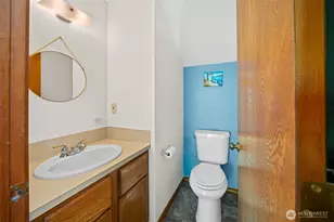 8518 Lake Lucinda Dr SW, Olympia, WA 98512 - Photo 13