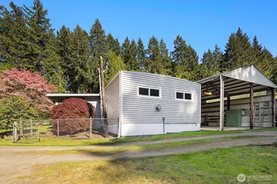 6037 NE Blakely Avenue, Bainbridge Island, WA 98110 - Photo 3
