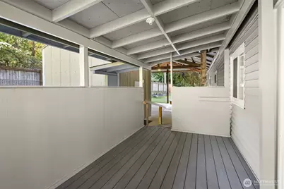 6037 NE Blakely Avenue, Bainbridge Island, WA 98110 - Photo 23