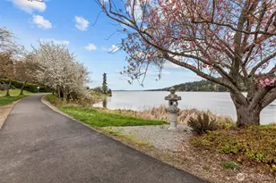 4707 S Brandon St, Seattle, WA 98118 - Photo 37