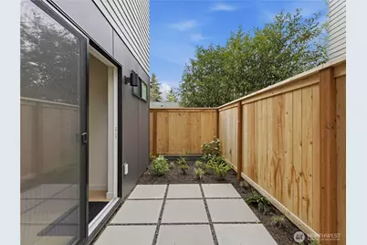 1412 A N 47th Street, Seattle, WA 98103 - Photo 31