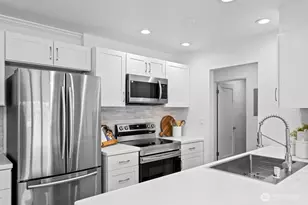 515 Lake St S, Kirkland, WA 98033 - Photo 7