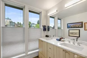 2373 Minor Ave E, Seattle, WA 98102 - Photo 15