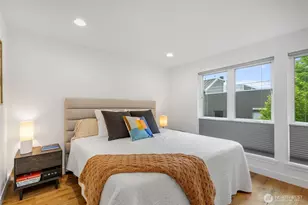 2373 Minor Ave E, Seattle, WA 98102 - Photo 13