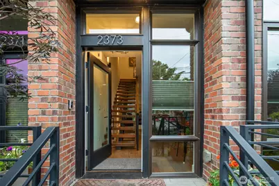 2373 Minor Avenue E, Seattle, WA 98102 - Photo 3
