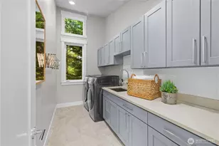 16908 SE 34th St, Bellevue, WA 98008 - Photo 17