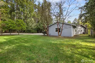 24309 SE 25th St, Sammamish, WA 98075 - Photo 29