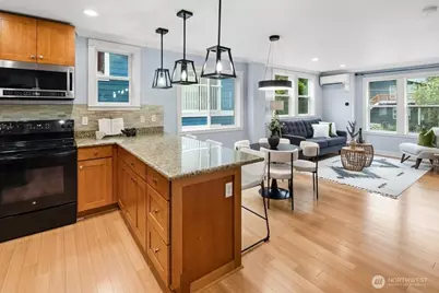 924 SW Holden Street, Seattle, WA 98106 - Photo 9