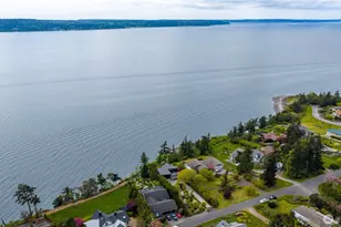 838 Sundown Ln, Camano Island, WA 98282 - Photo 7