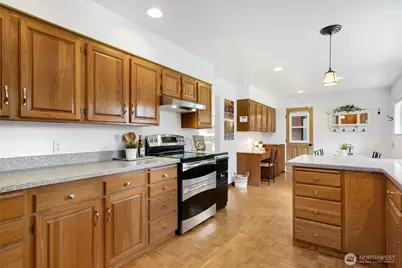 19416 84th Avenue W, Edmonds, WA 98026 - Photo 9