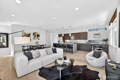 4153 California Avenue SW, Seattle, WA 98116 - Photo 5