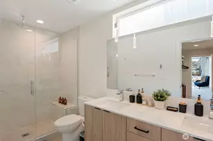 3406 15th Ave W, Seattle, WA 98119 - Photo 19