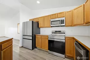 1365 E Gemstone Street E, Othello, WA 99344 - Photo 9