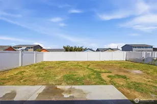 1365 E Gemstone Street E, Othello, WA 99344 - Photo 23