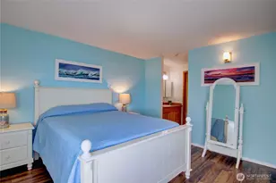 747 SE Bayshore Dr, Oak Harbor, WA 98277 - Photo 13