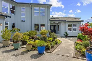 1808 E Lola Beach Ln, Oak Harbor, WA 98277 - Photo 5
