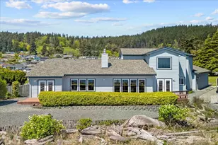 1808 E Lola Beach Ln, Oak Harbor, WA 98277 - Photo 3
