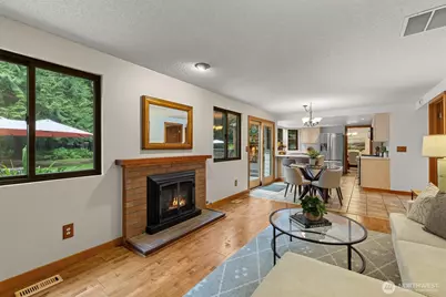 6923 237th Avenue NE, Redmond, WA 98053 - Photo 9