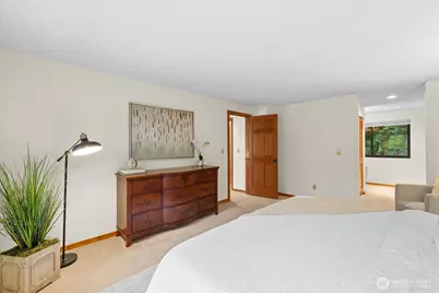 6923 237th Avenue NE, Redmond, WA 98053 - Photo 19